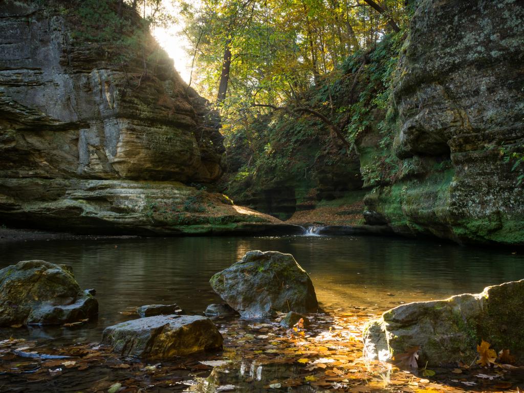 Illinois Canyon at dawn in the Starved Rock State Park, Illinois