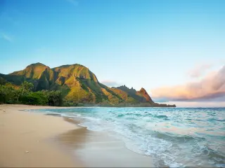 Beautiful scene in Tunnels Beach on the Island of Kauai, Hawaii, USA.