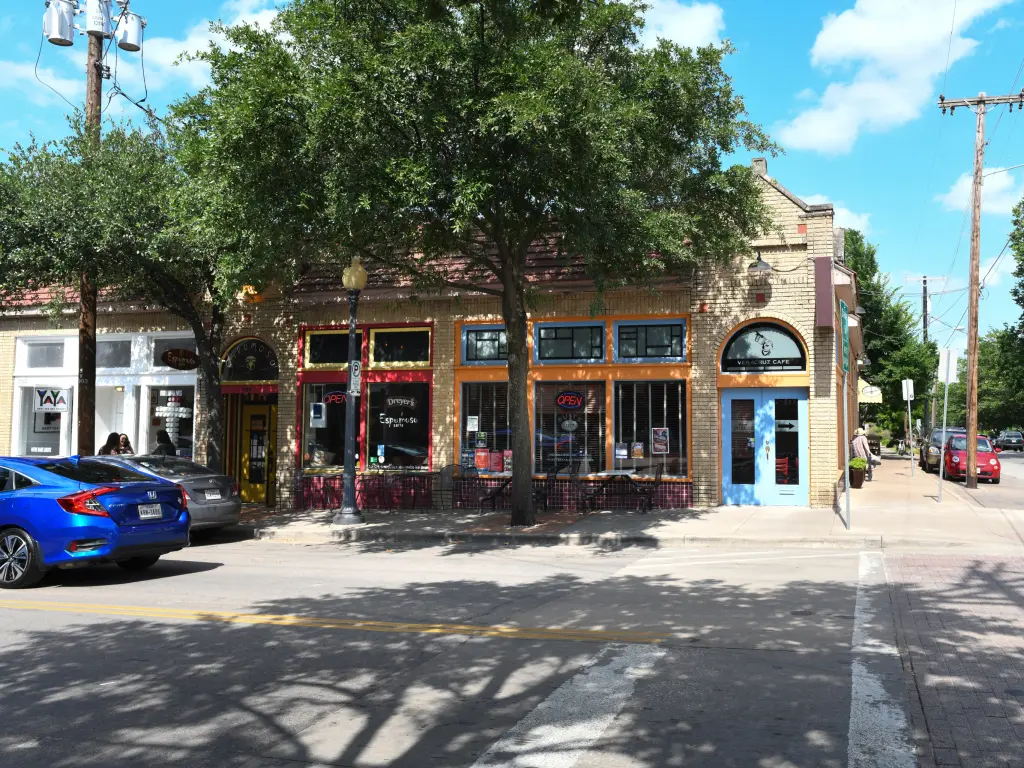Quaint shops and restaurants in the Bishop Arts District in Dallas, TX