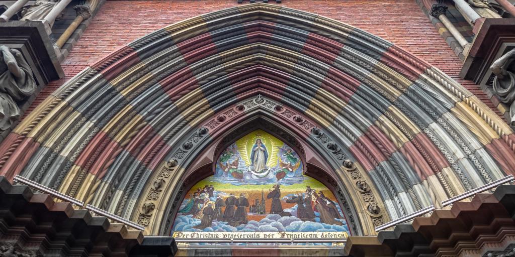 Close up of the colourful arch on Iglesia de Los Capuchinos church, Cordoba, Argentina