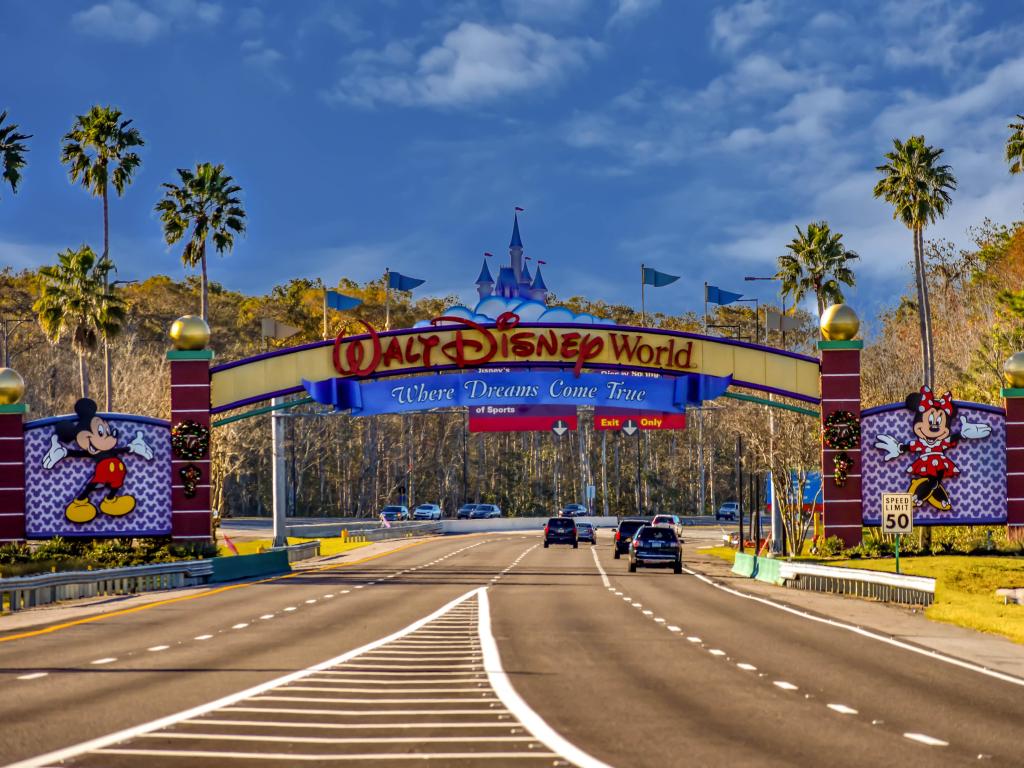 Entrance Arch of Walt Disney Theme Parks at Lake Buena Vista area .