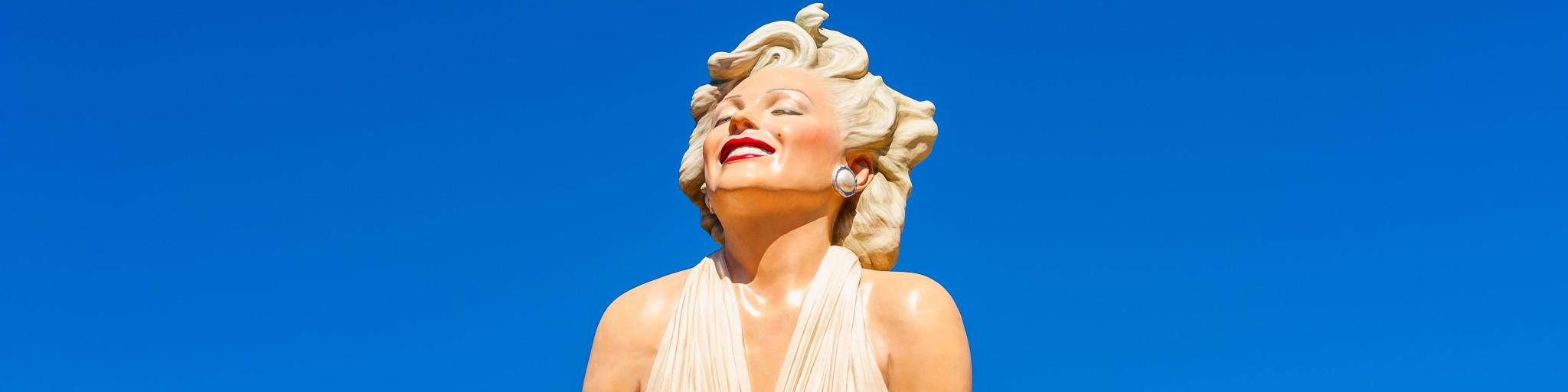 Top part of the Marilyn Monroe sculpture in Palm Springs