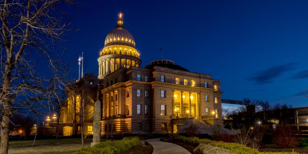 Idaho State Capital Building in Boise lit up at night