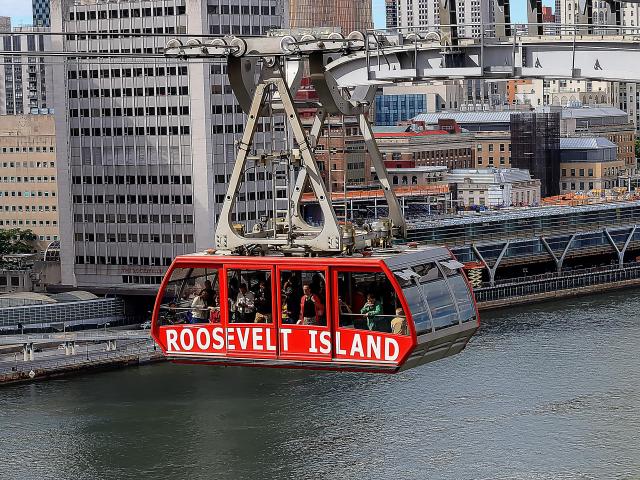 Roosevelt Island cable tram car connecting Roosevelt Island to Manhattan