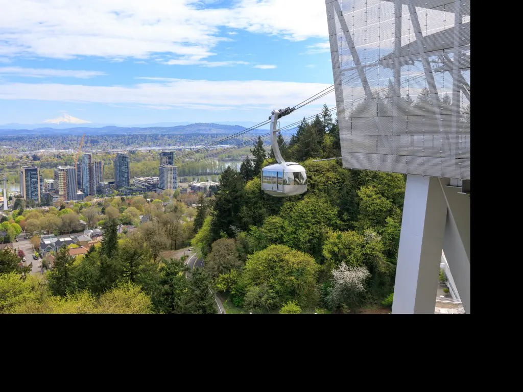 Portland Aerial Tram ride up to the Oregon Health & Science University campus