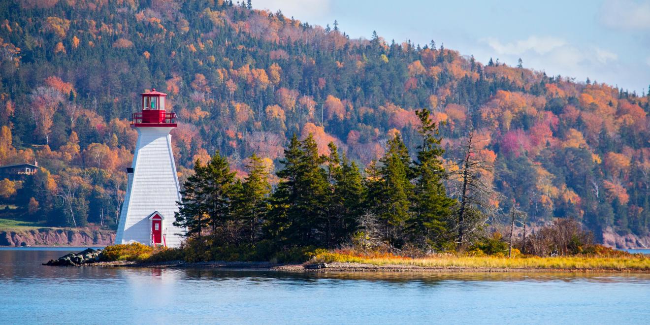 Is there a ferry from Maine to Nova Scotia?