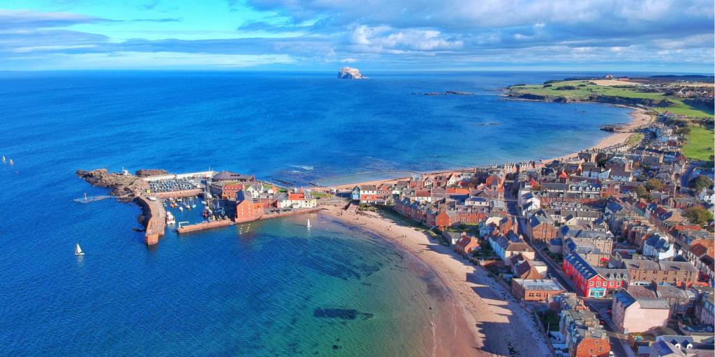 Birdseye view of the coastal village of North Berwick in Scotland