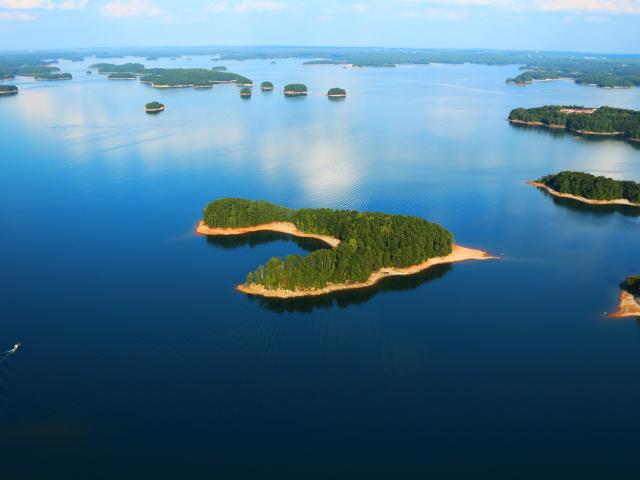 Aerial view of the many islands on Lake Lanier in Georgia