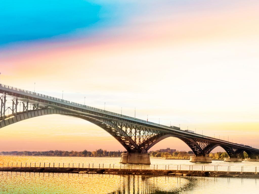 The Peace Bridge connects Buffalo, NY with Fort Erie, Ontario and is one of the possible routes towards Niagara Falls.