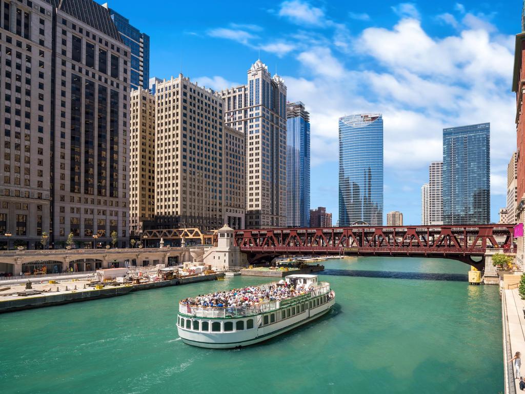 The Chicago River and downtown Chicago skyline USA