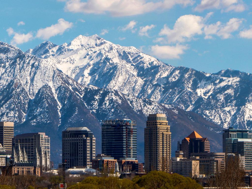 Salt Lake City panoramic showing white topped mountains in the background