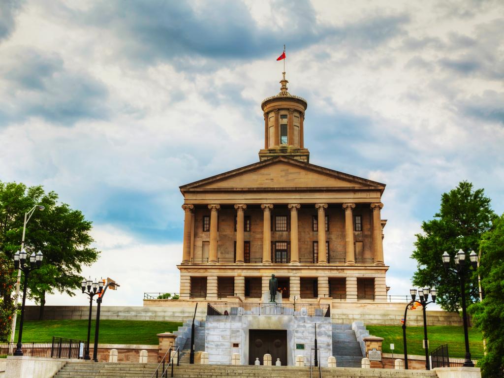 Head on view of the Tennessee State Capitol building in Nashville, TN