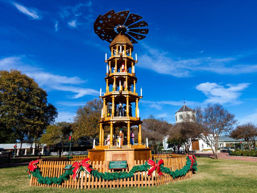 Fredericksburg Christmas Pyramid, in Marketplatz on a bright winter day