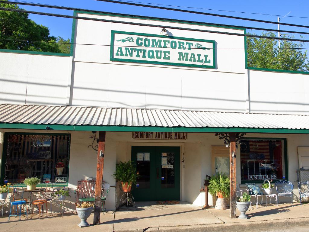 Comfort Antique Mall, located on High Street in the historic district, on a sunny day.