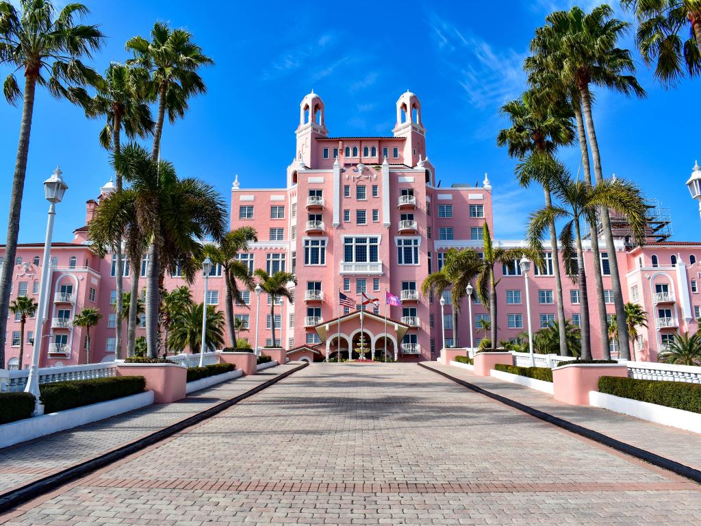 Panoramic view main entrance of The Don Cesar Hotel, a palace-like pink hotel