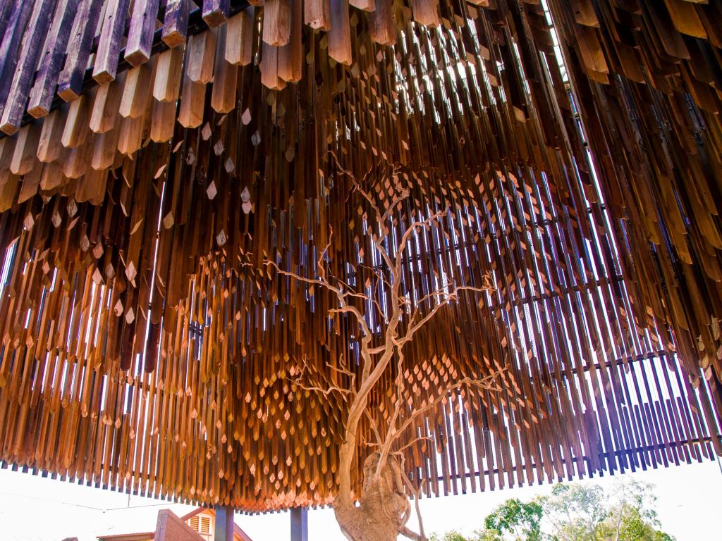 Wooden Tree of Knowledge Memorial in the outback Queensland town
