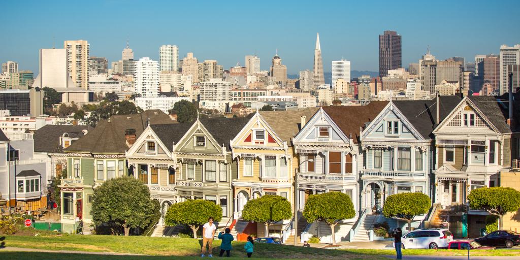 San Francisco's Painted Ladies buildings on a January morning with clear blue skies