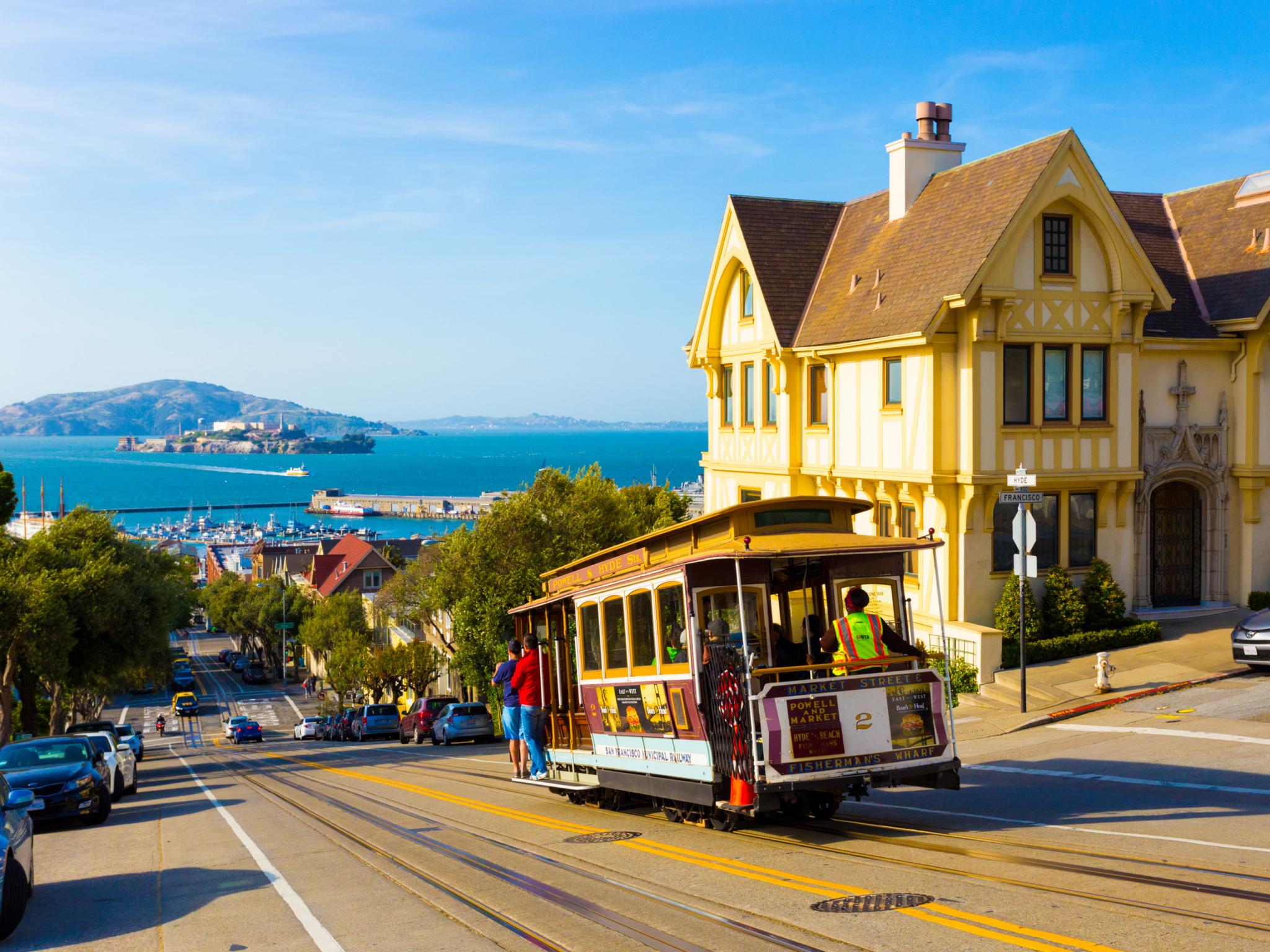 Cable Car San Francisco Hill