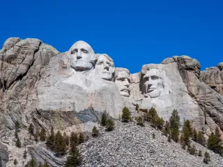 Mount Rushmore National Monument in South Dakota. Summer day with clear skies