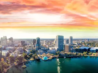 Panorama of Lake Eola and the city of Orlando, Florida.
