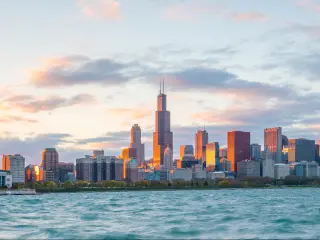 Downtown chicago skyline at sunset Illinois, USA