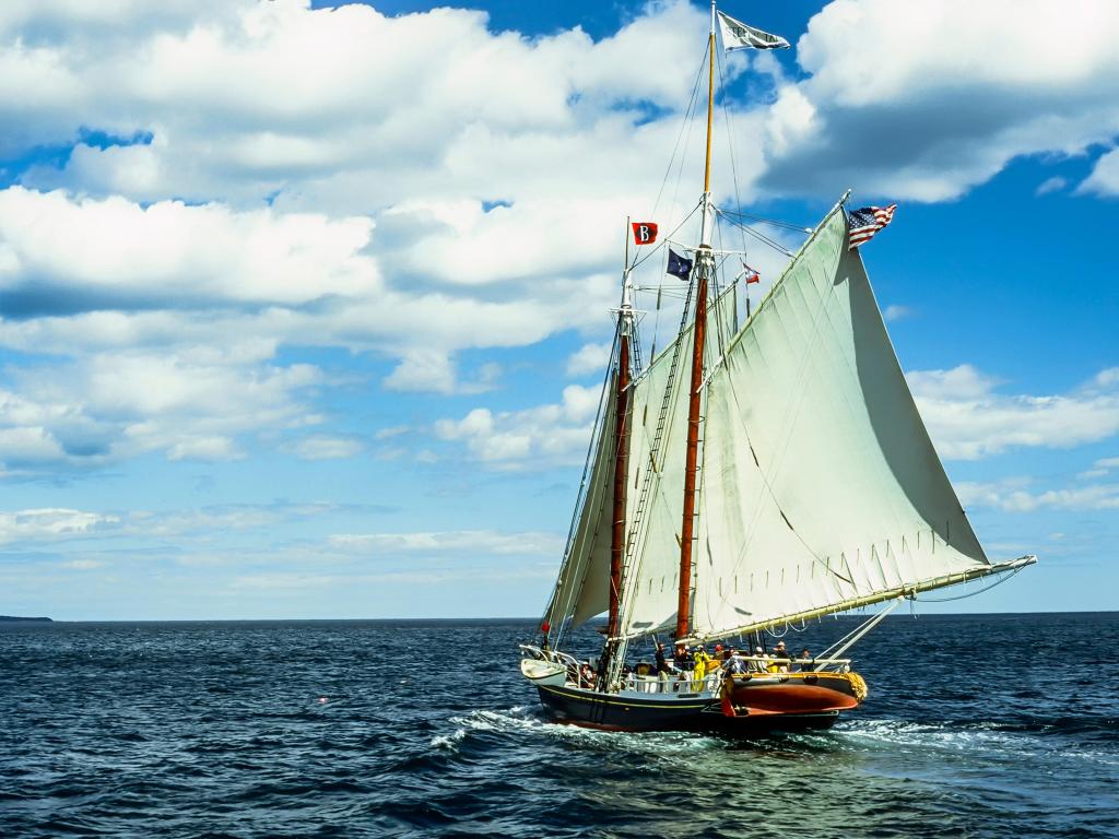 Penobscot Bay, Maine, USA, The Stephen Tabor windjammer sailing, July 29, 1997