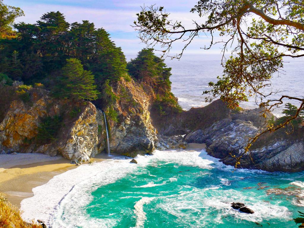 McWay Falls in Julia Pfeiffer State Park, Big Sur California USA.