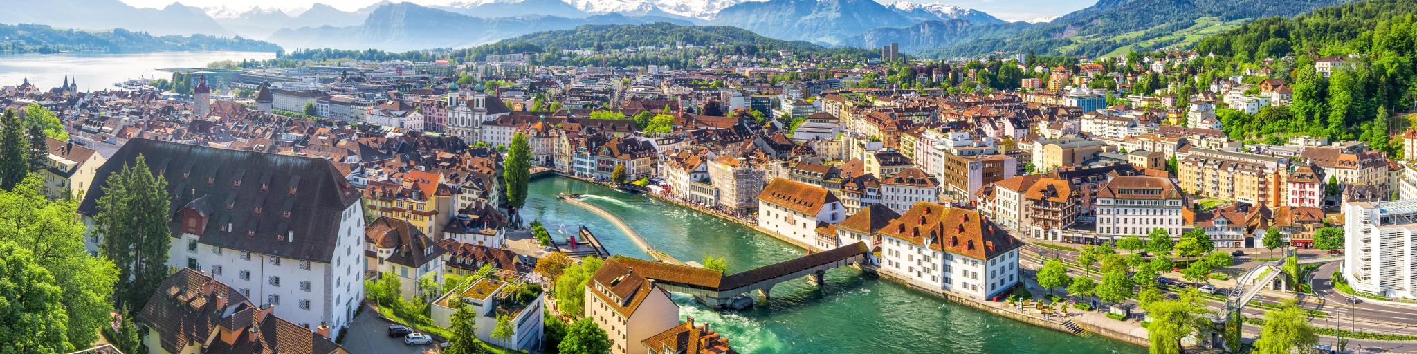 Historic city center of Lucerne with famous Chapel Bridge and lake Lucerne (Vierwaldstattersee), Canton of Luzern, Switzerland