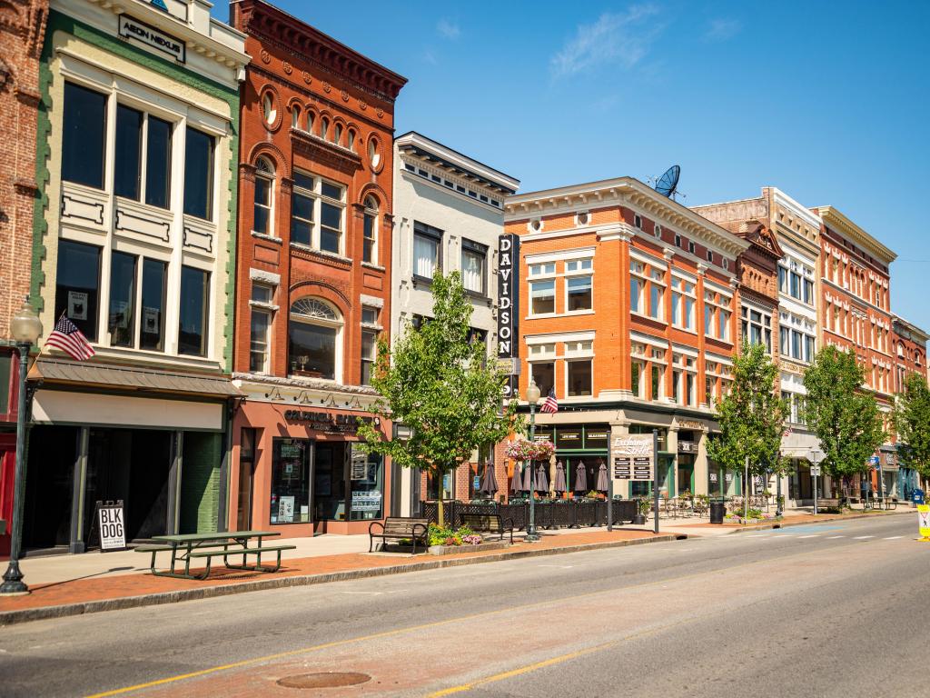 Historic buildings in Saratoga Springs on a sunny day, with no people in the image