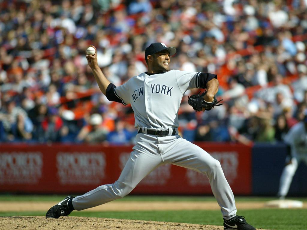 Mariano Rivera, New York Yankees Player, pitching