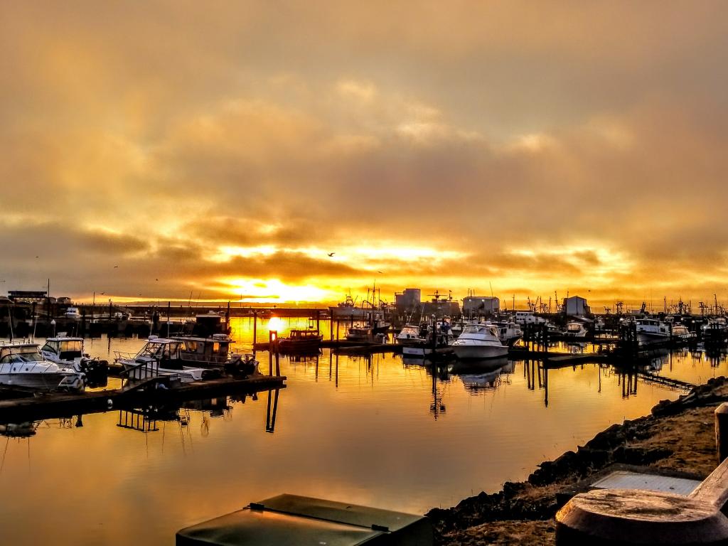 Sunrise at Marina Westport Washington