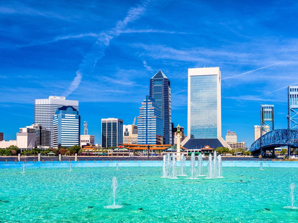 Jacksonville, Florida, USA and skyline.