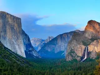 Evening view of the Yosemite Valley at Sunset from Tunnel View, California National Park