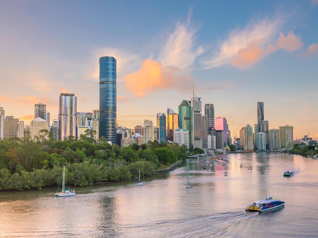 Brisbane, Australia city skyline and Brisbane river at twilight.