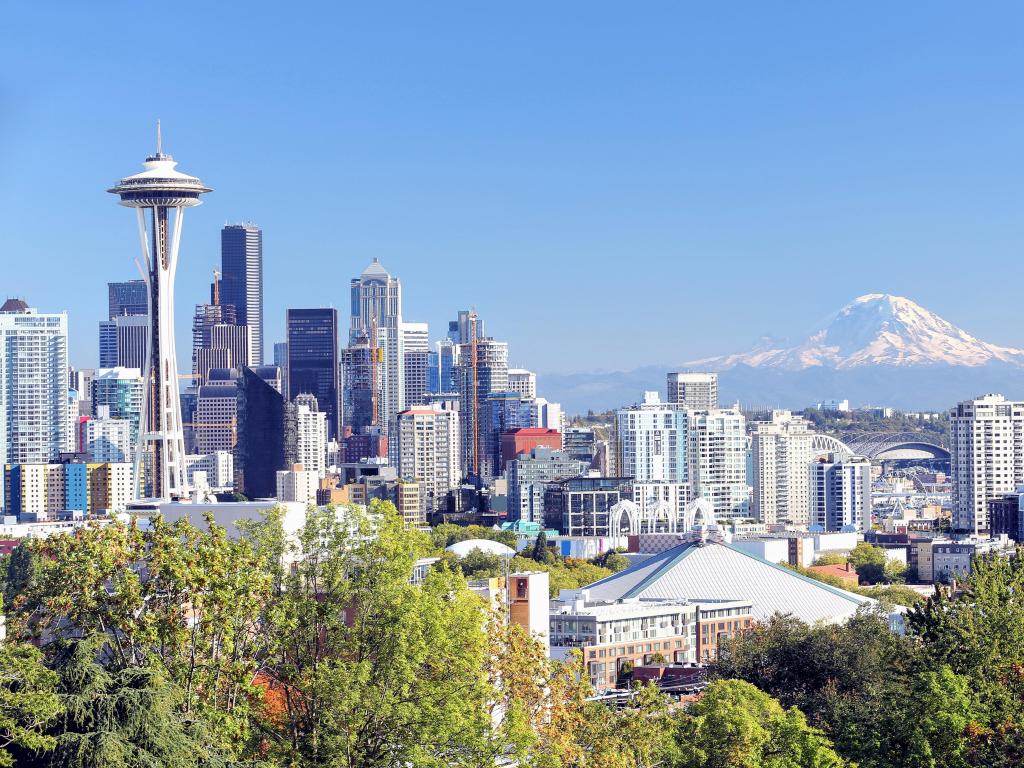 Seattle, Washington, USA with Mount Rainier in the background on a clear sunny day.