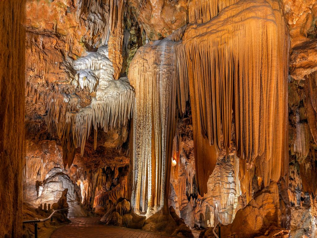 Luray Caverns- cave stalactites, stalagmites, and other formations Virginia USA.