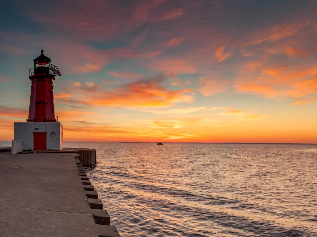 Lighthouse on Green Bay Wisconsin pictured during the sun setting