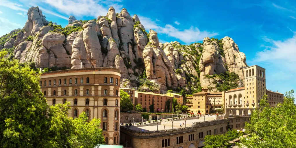 Leg 1 of the Spain road trip - The stunning Montserrat Monastery