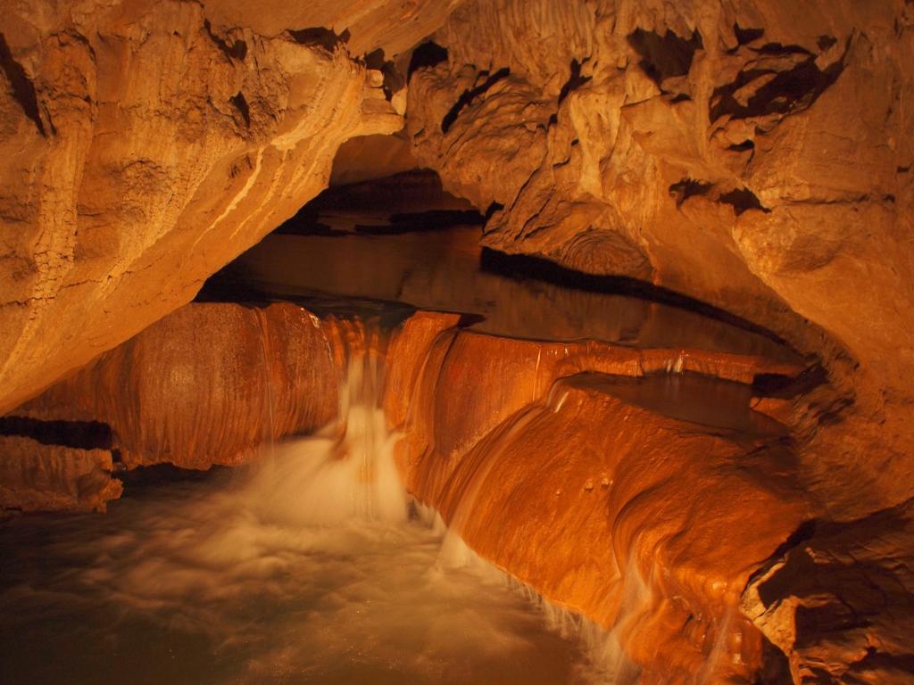 Smallin Cave Creek, Ozark