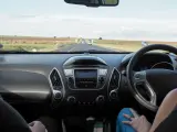 Driving a car on the right vs the left - driver position