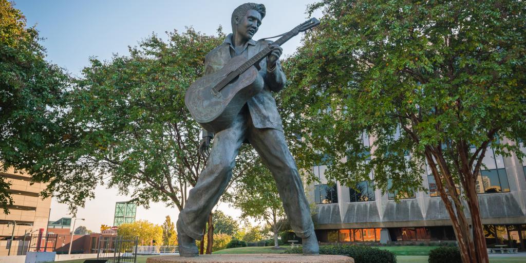 Elvis Presley statue in Elvis Presley Plaza - Memphis, Tennessee