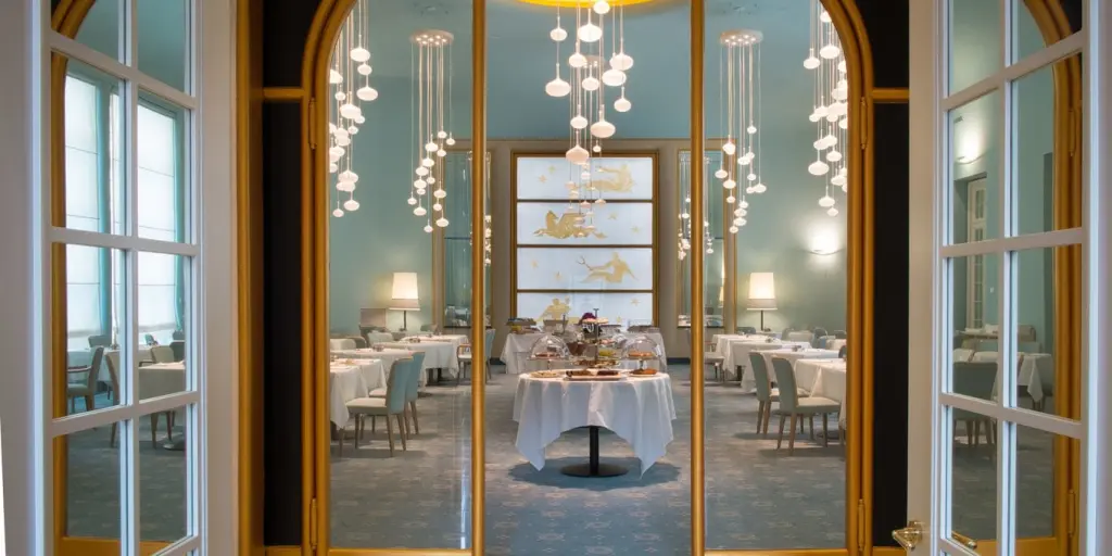 Looking in at the Turin Palace Hotel dining room