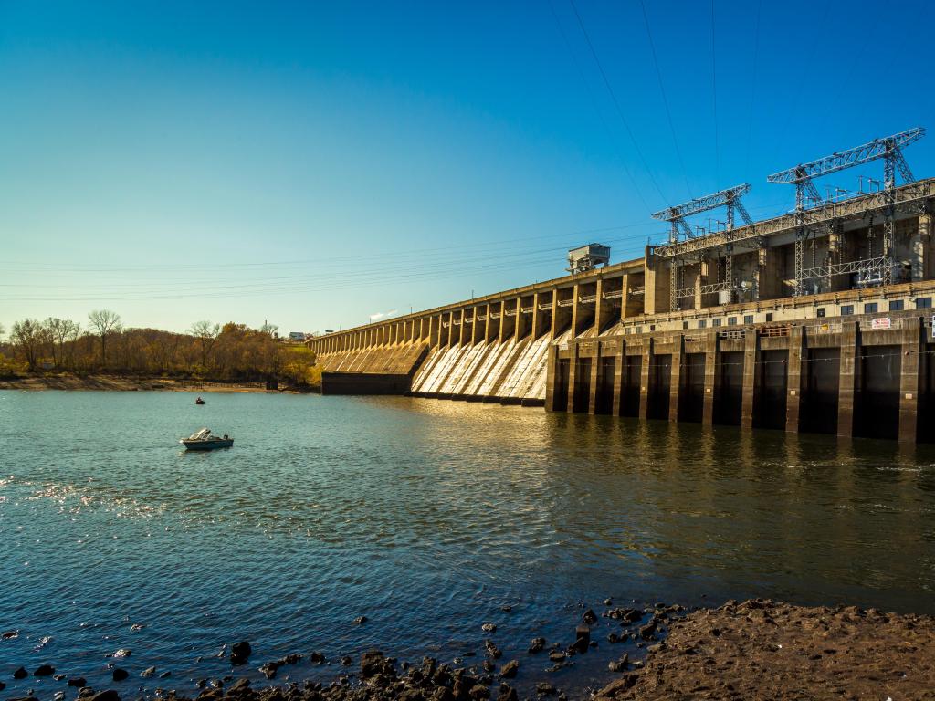 Lake of the Ozarks, Bagnell Dam