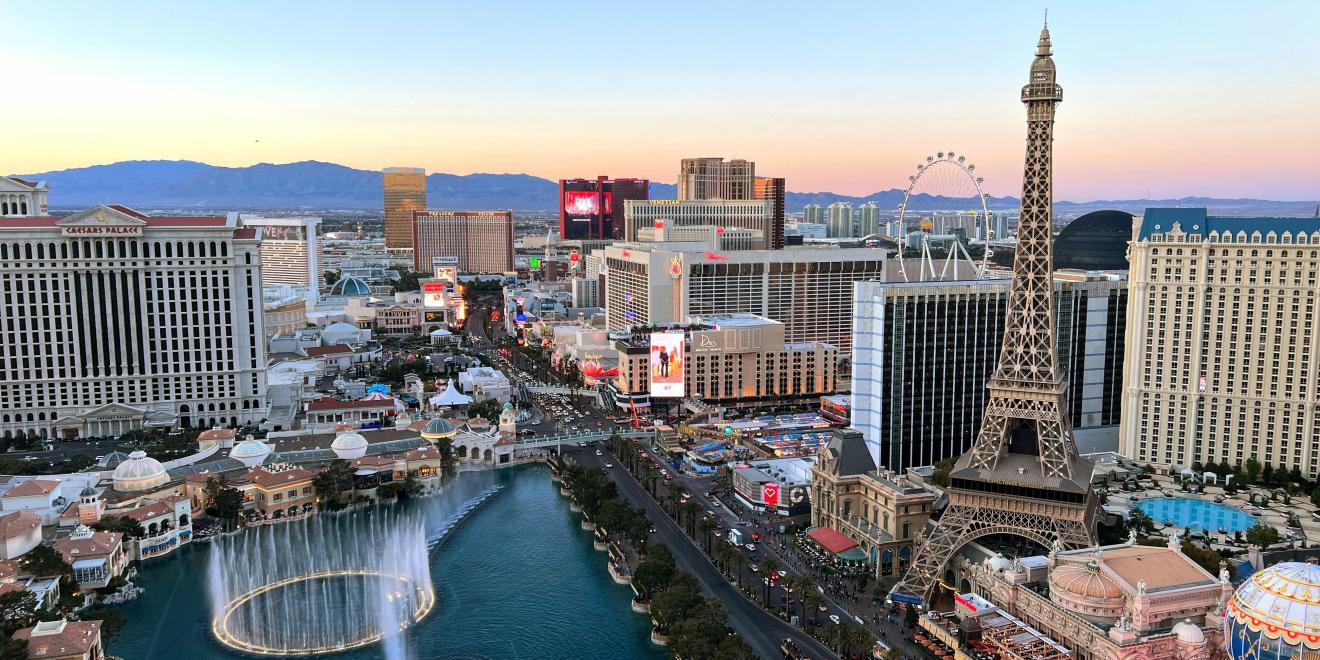 is-las-vegas-walkable-our-guide-to-exploring-the-city-without-a-car