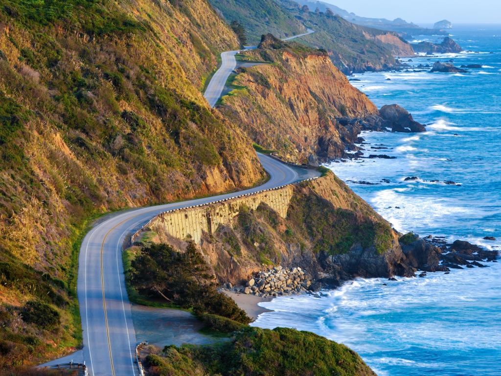 Pacific Coast Highway (Highway 1) at southern end of Big Sur, California, USA