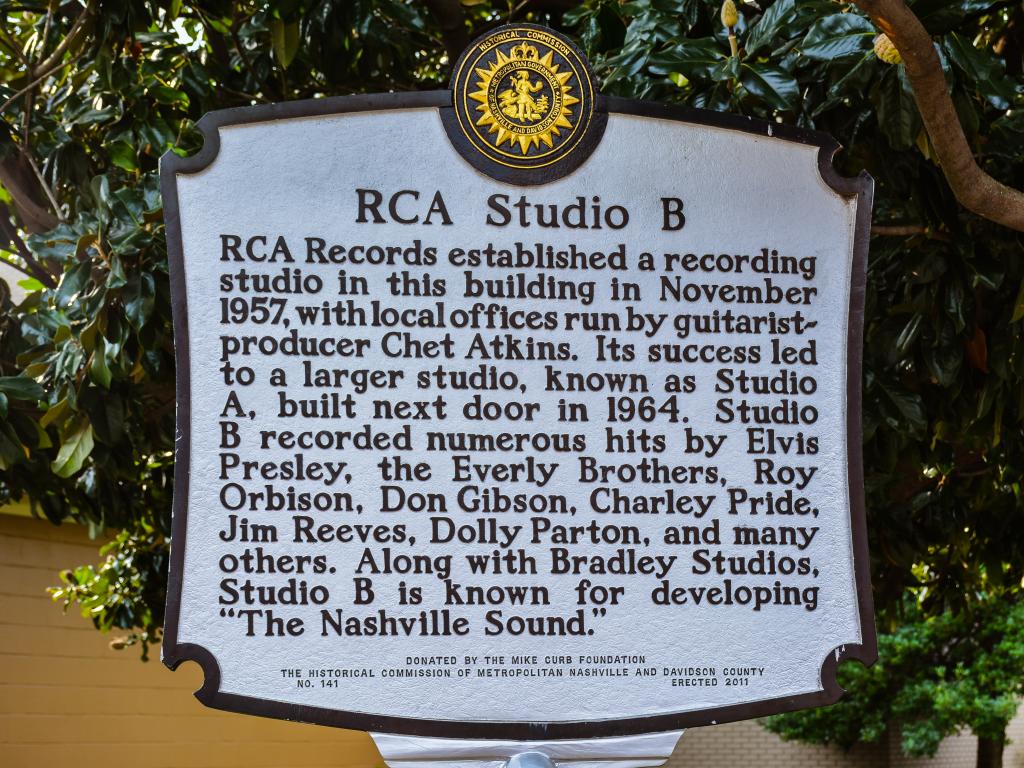 Plaque outside the Nashville RCA Studio B recording studio