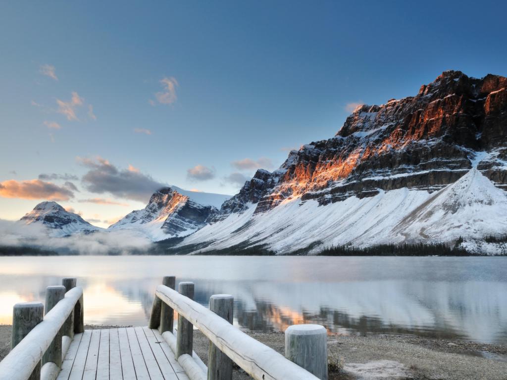Bow Lake sunrise, Banff National Park in Alberta in winter