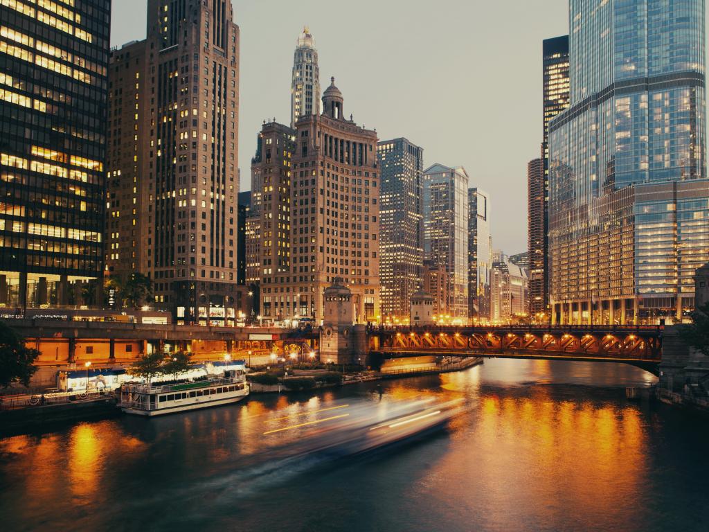 Sunset view of DuSable Bridge, Chicago