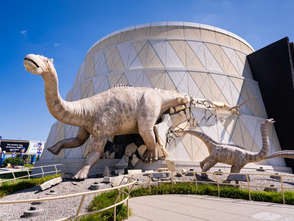 Indianapolis Children’s museum with models of dinosaurs