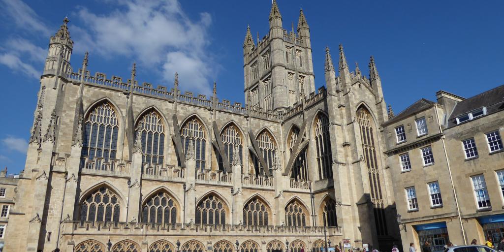 Outside shot of Bath Abbey